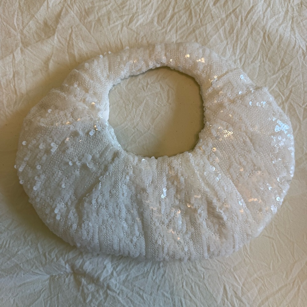 Naked, wardrobe purse